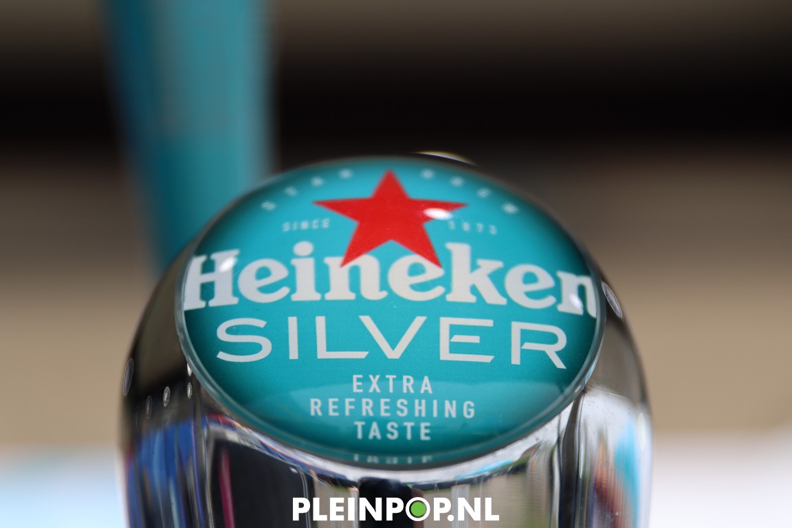 Zondag D I V.        (6)